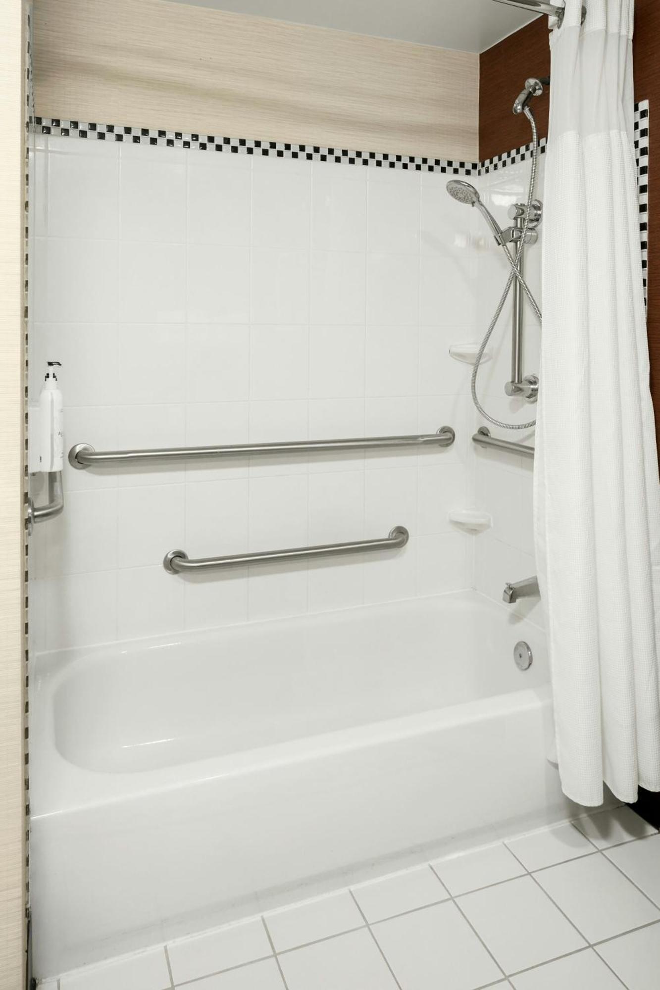 Fairfield Inn & Suites Bedford Luaran gambar